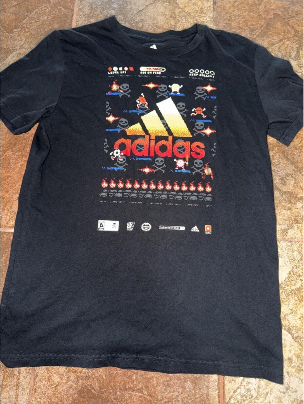 Adidas Boys 14/16 8-bit Retro Pixelated Gaming Logo Graphic Tshirt